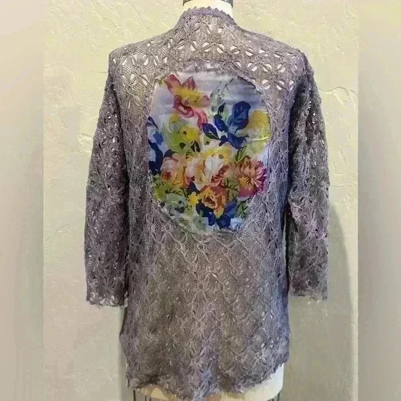 Aratta Silent Journey by Anthropologie Kimono Crotchet with Floral Detail Size M - Picture 1 of 7